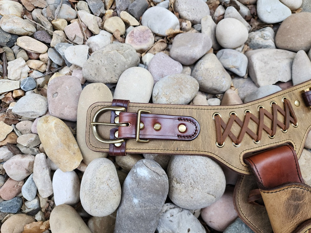 Buckle end of the double drop buscadero fitted with solid brass hardware.