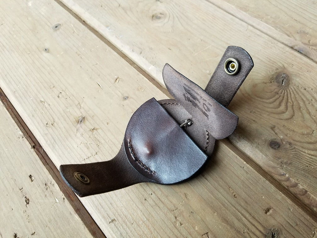 SASS BADGE HOLDER - COWHIDE BACKING