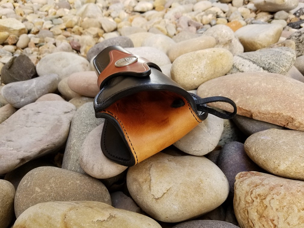 THE TRAVELER REVOLVER HOLSTER