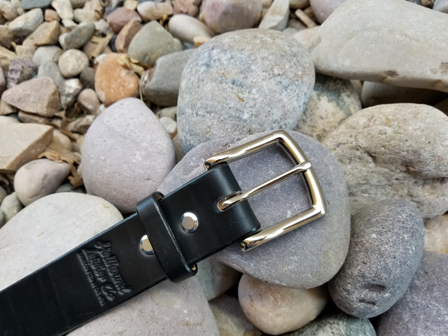 THE AMERICAN CLASSIC in BLACK