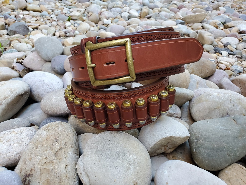 Center Bar Buckle Leather Belt