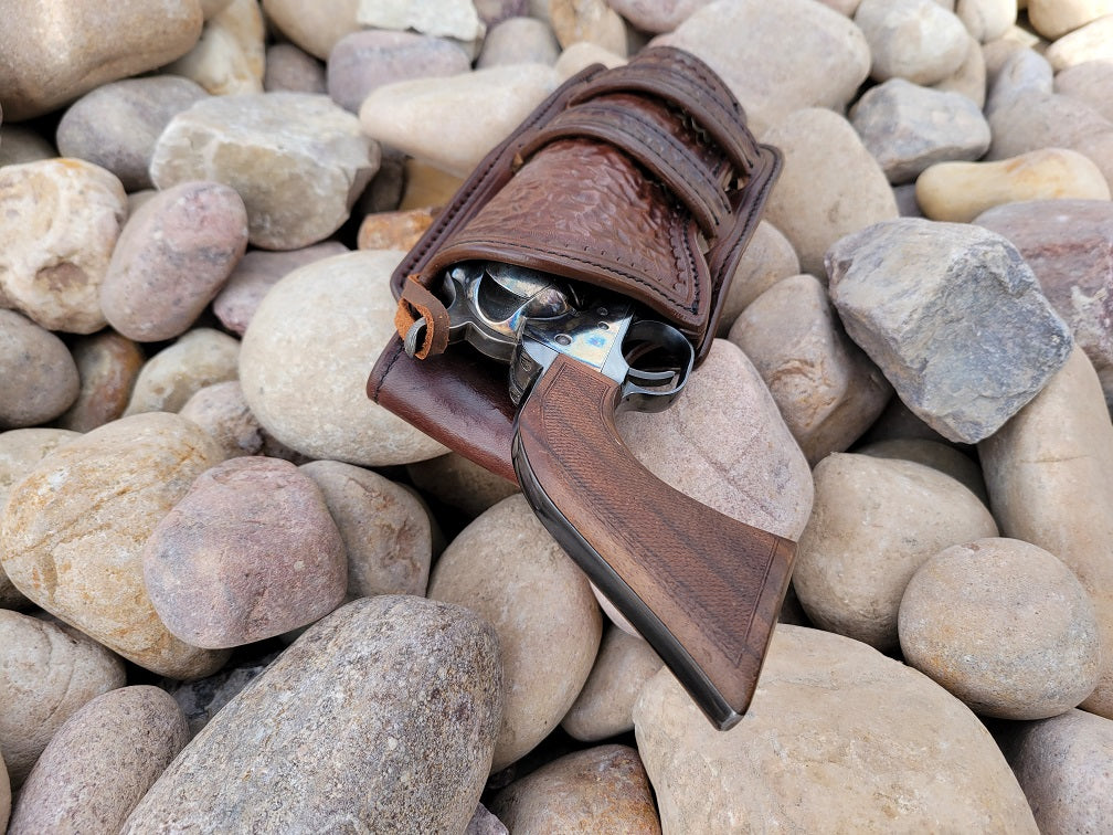 CRATER VALLEY REVOLVER HOLSTER